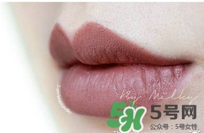 ����ɫ��ʲô������ɫ����ں���ʲô��ɫ��